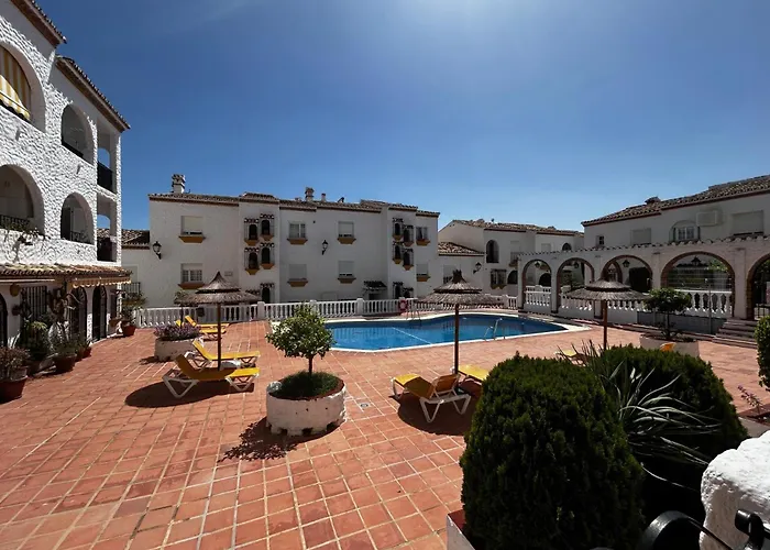 Tio Charles Village